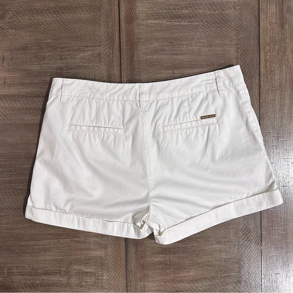 Michael Michael Kors White Rolled Cuffed Shorts size 6 - Picture 14 of 14